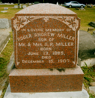 Gravestone of Roger Andrew Miller (1885-1907)
