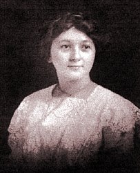 K1 Ethel Routzahn Horine (1894- ), photograph taken ca. 1913